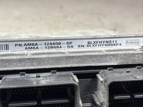 09-11 Ford Escape Electronic Control Module  1531657 A01 1531658 A01