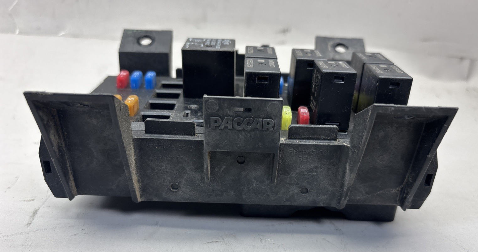 2018 PACCAR P27-1135-0110 Genuine Original Oem Fuse Assy Sleeper Pd