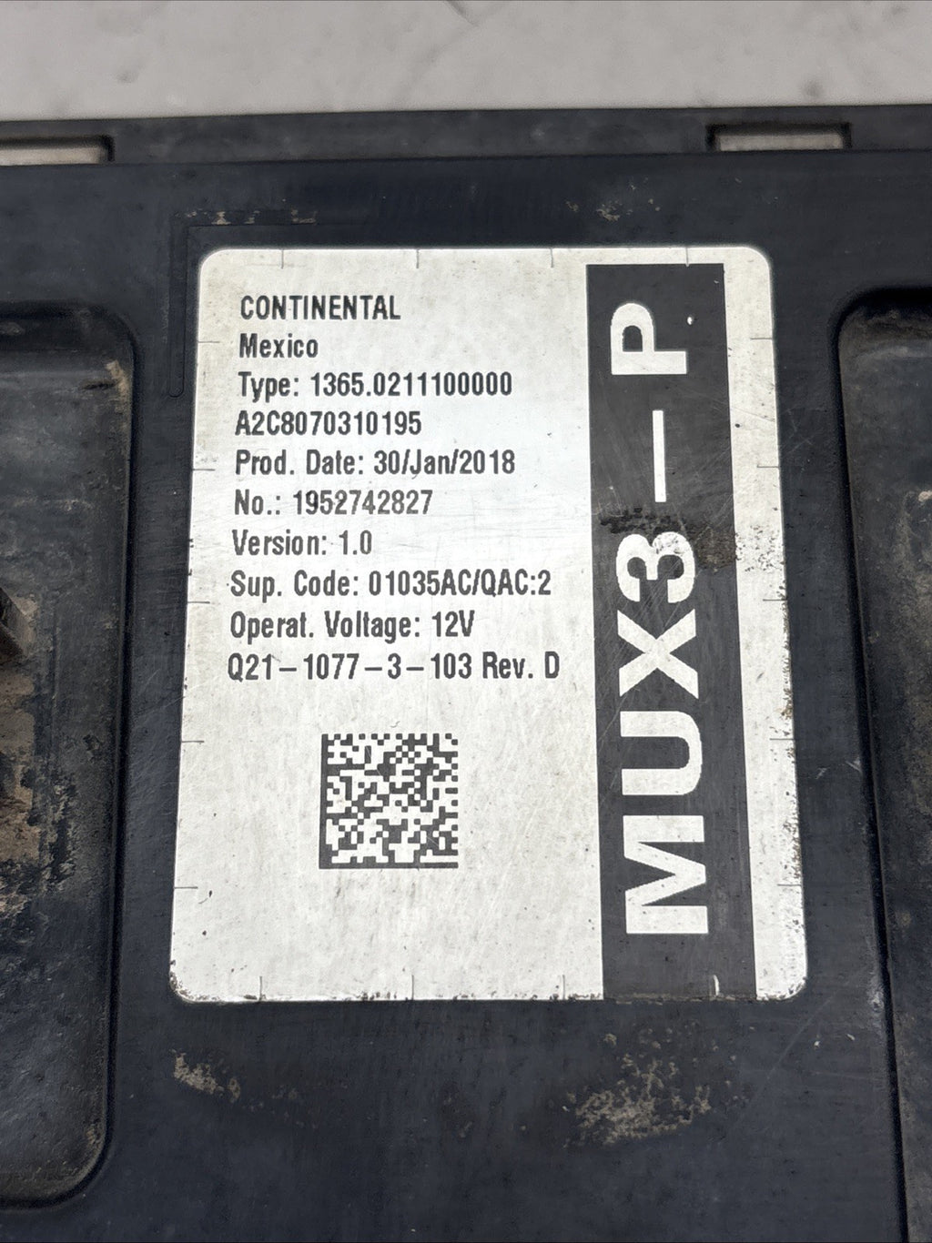 PACCAR A2C8070310195 KENWORTH T680 CHASSIS CONTROL MODULE, CA