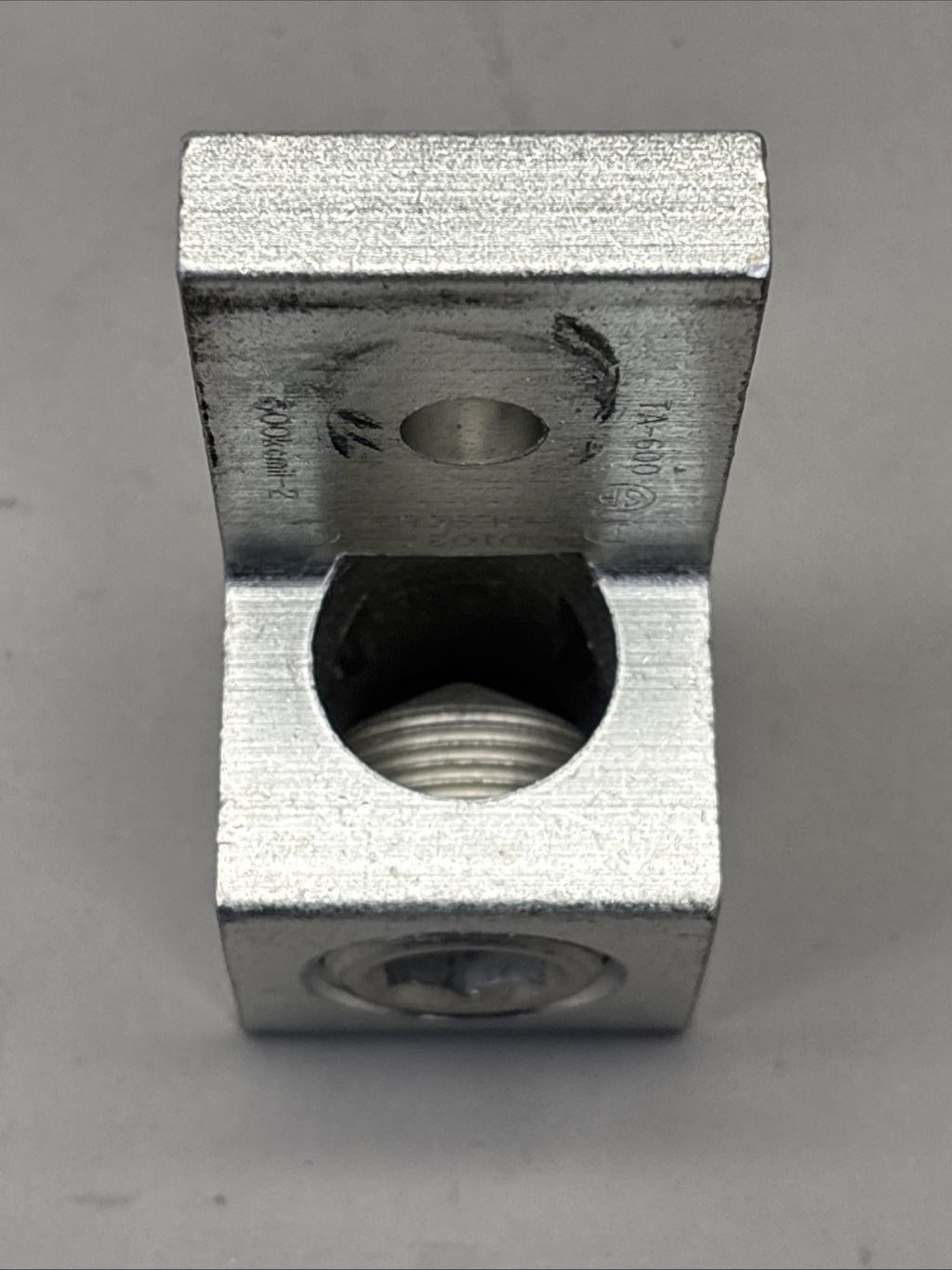 ILSCO TA-600 TA600 Aluminum Mechanical Lug 3/8” Bolt 600Kcmil 600MCM-2 lot of 5