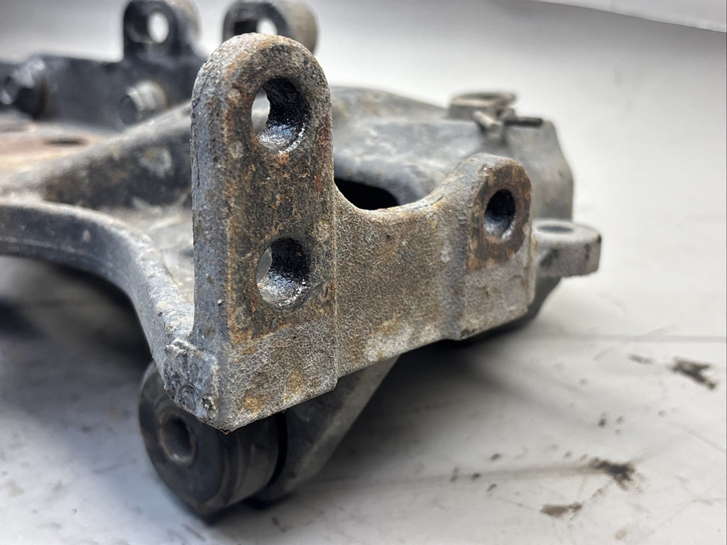 2018 Volvo VNL Gen 3 Frame Horn/Bumper Mount 22489295 (646-11547)