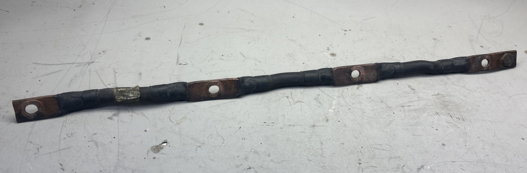 2018-2024 FREIGHTLINER CASCADIA 126 BATTERY NEGATIVE JUMPER A06-93608-001 OEM