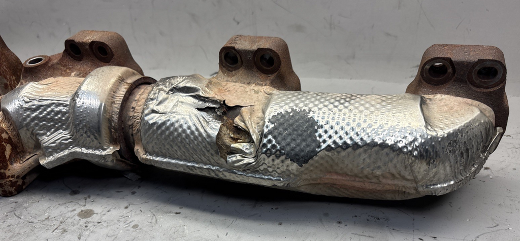 2019 Paccar MX13 Exhaust Manifold 2124731