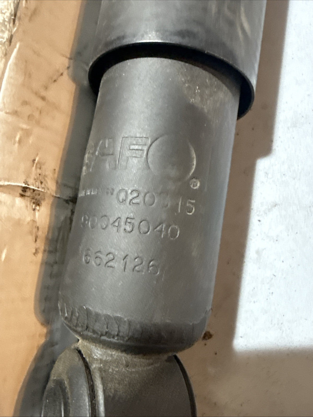 HOLLAND EQUIPMENT, LTD. Shock Absorber Part #: 90045040|Brand: HOLLAND EQUIPMENT