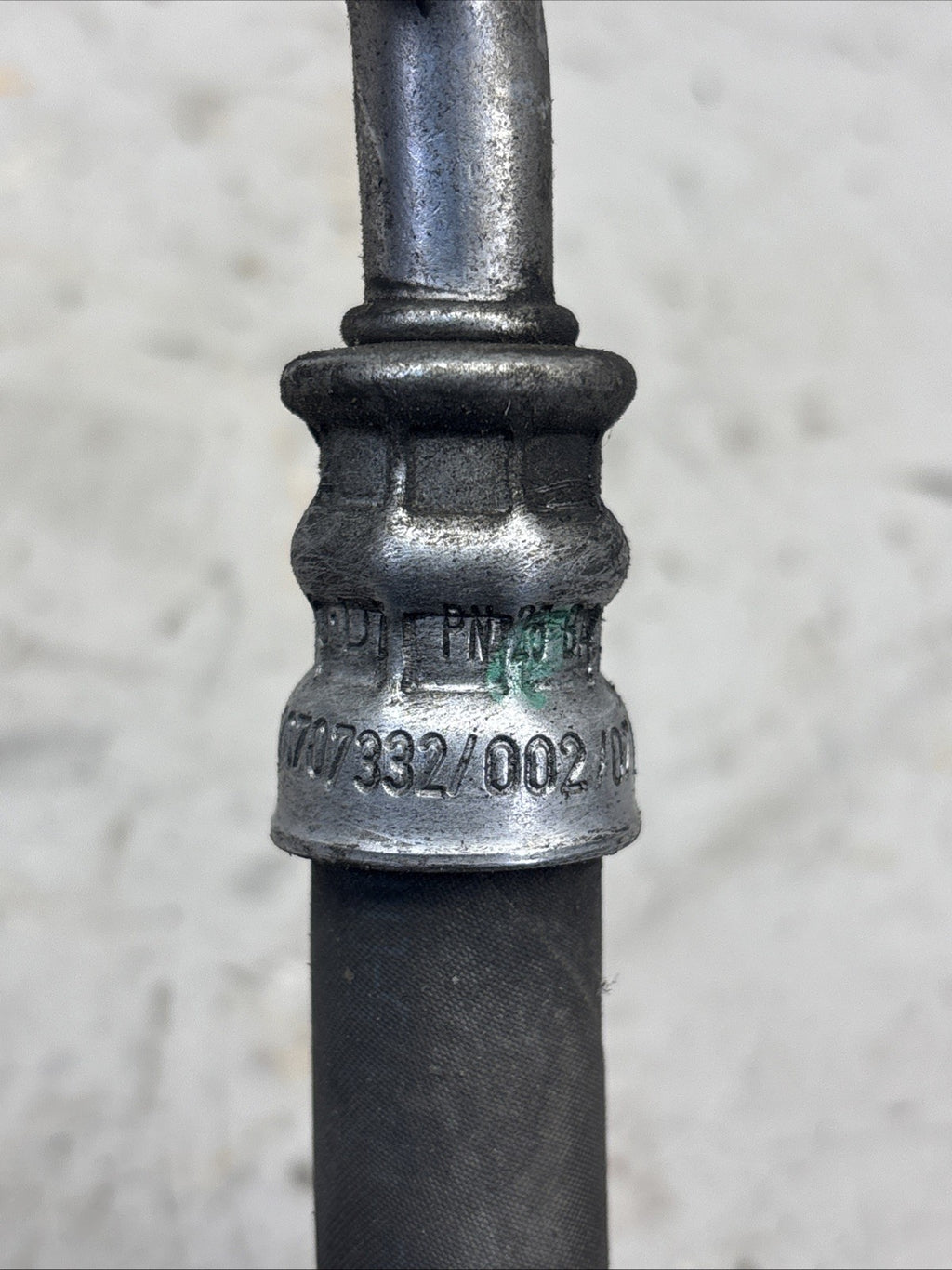 FREIGHTLINER CASCADIA 126 HIGH PRESSURE FUEL LINE A4720707232 002 071 OEM