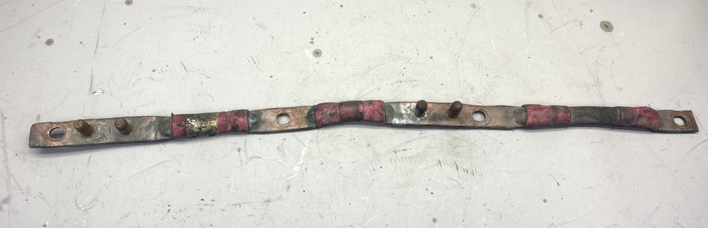 FREIGHTLINER CASCADIA 126 BATTERY POSITIVE JUMPER A06-93608-000 OEM