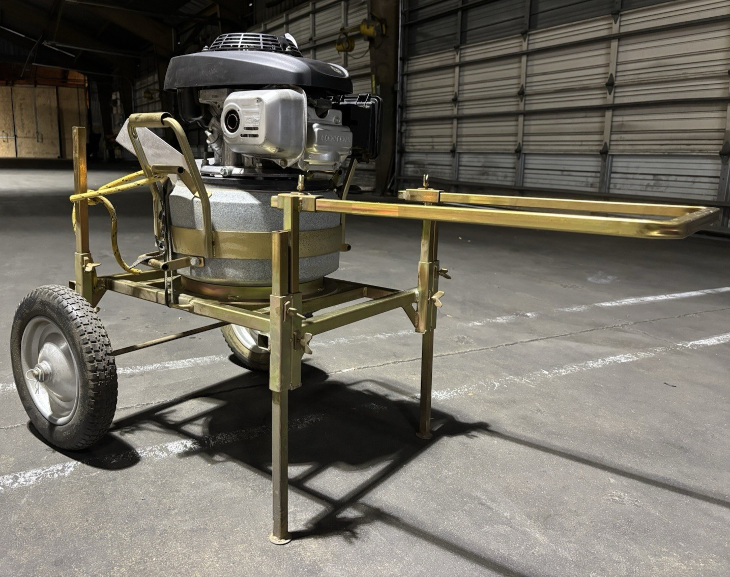 Rock Crusher with Honda Engine GCV 160cc 5HP AIR cooling System. Cart INCLUDED!