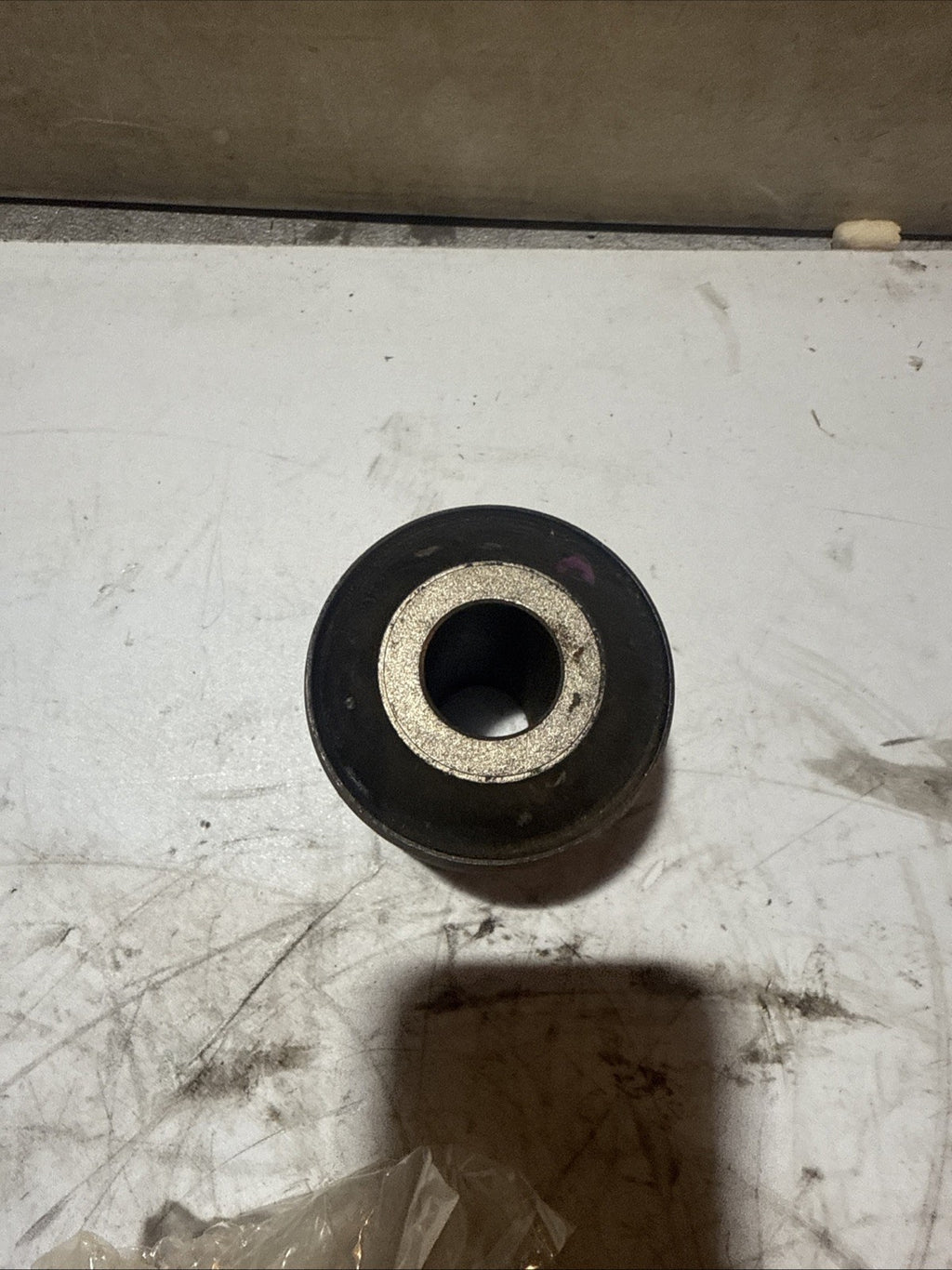 KALMAR USA INC. BUSHING,CAB,PIVOT 90028876