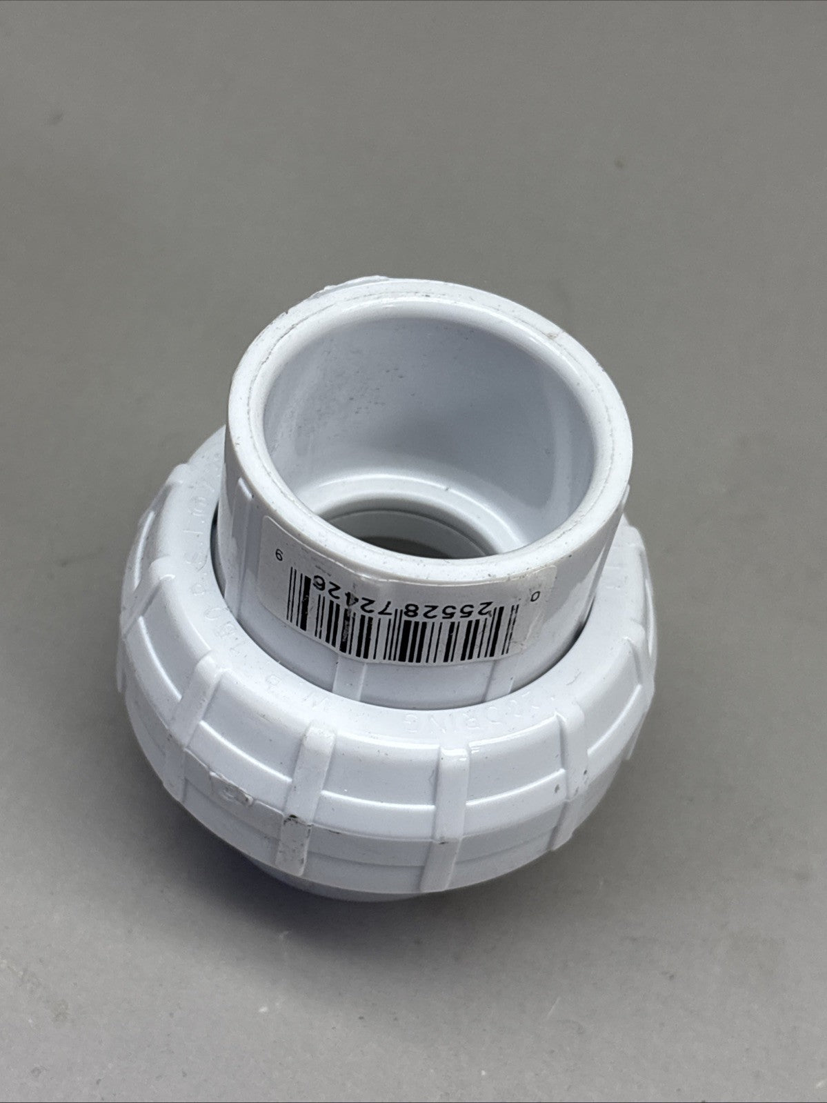 LOT of 8 - Lasco PVC Union, Socket x Socket, 1" Pipe Size