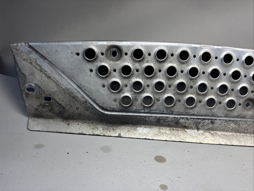 Fuel Tank Step Kw T680 Left Hand Replaces OEM A82-1091-100
