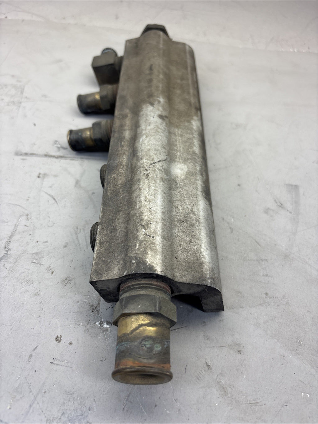 FREIGHTLINER CASCADIA 126 DD15 ENGINE MANIFOLD HEATER 05-31190-000 OEM