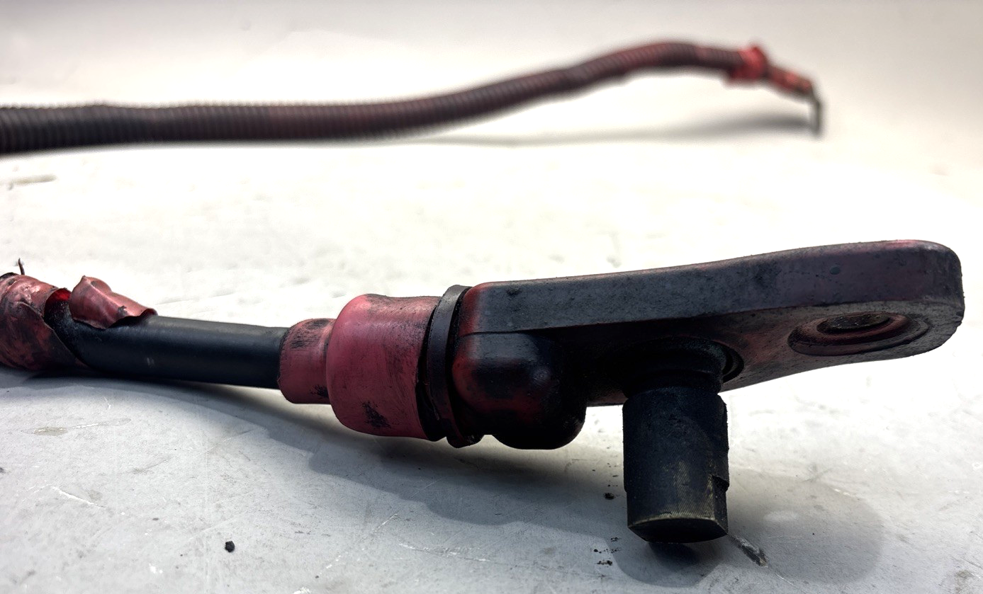 PACCAR PETERBILT CABLE - JUMP START 28SP1065 ABAA0900 NEW OEM 28SP1065 ABAA0900