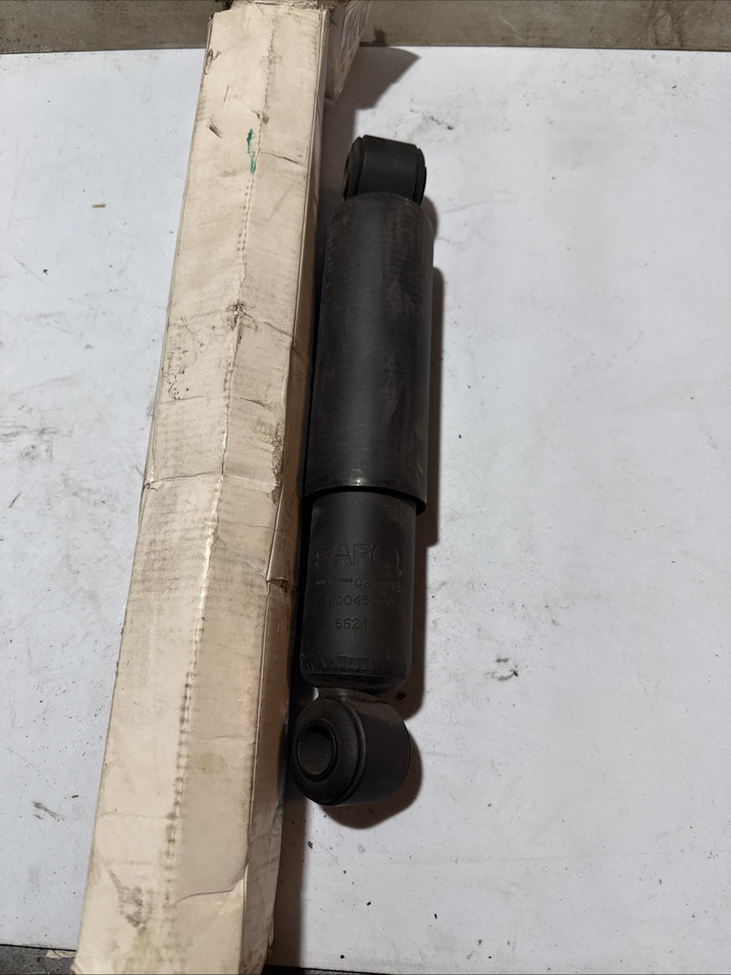 HOLLAND EQUIPMENT, LTD. Shock Absorber Part #: 90045040|Brand: HOLLAND EQUIPMENT
