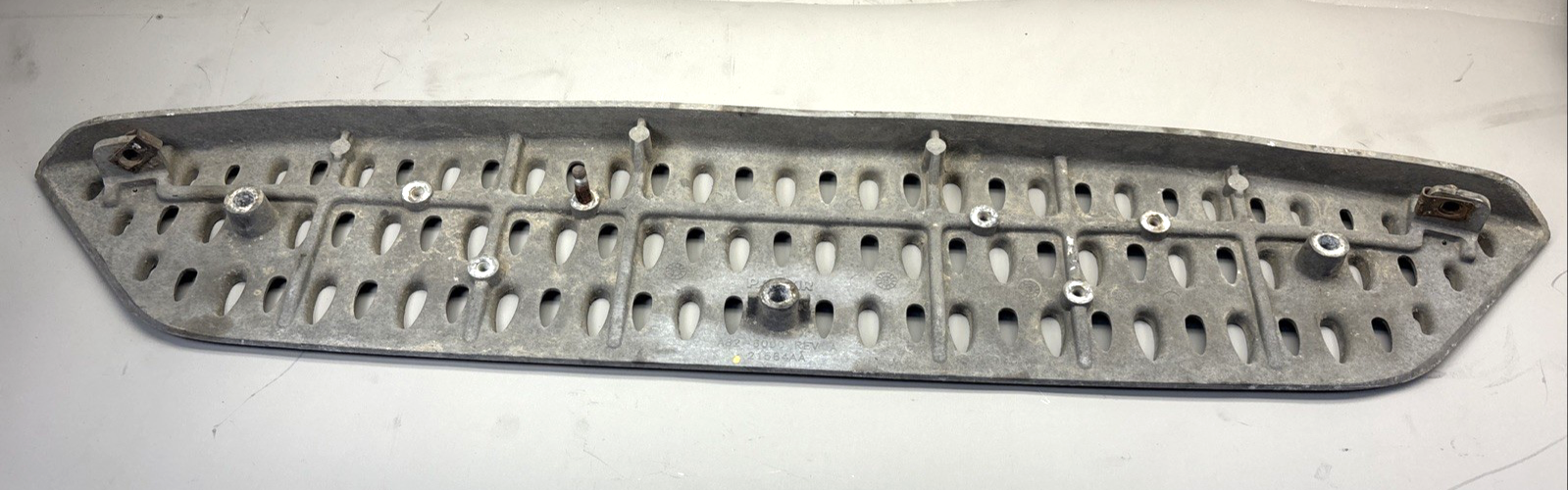 Genuine Paccar A82-6000 Cab Access Fairing Step Assembly