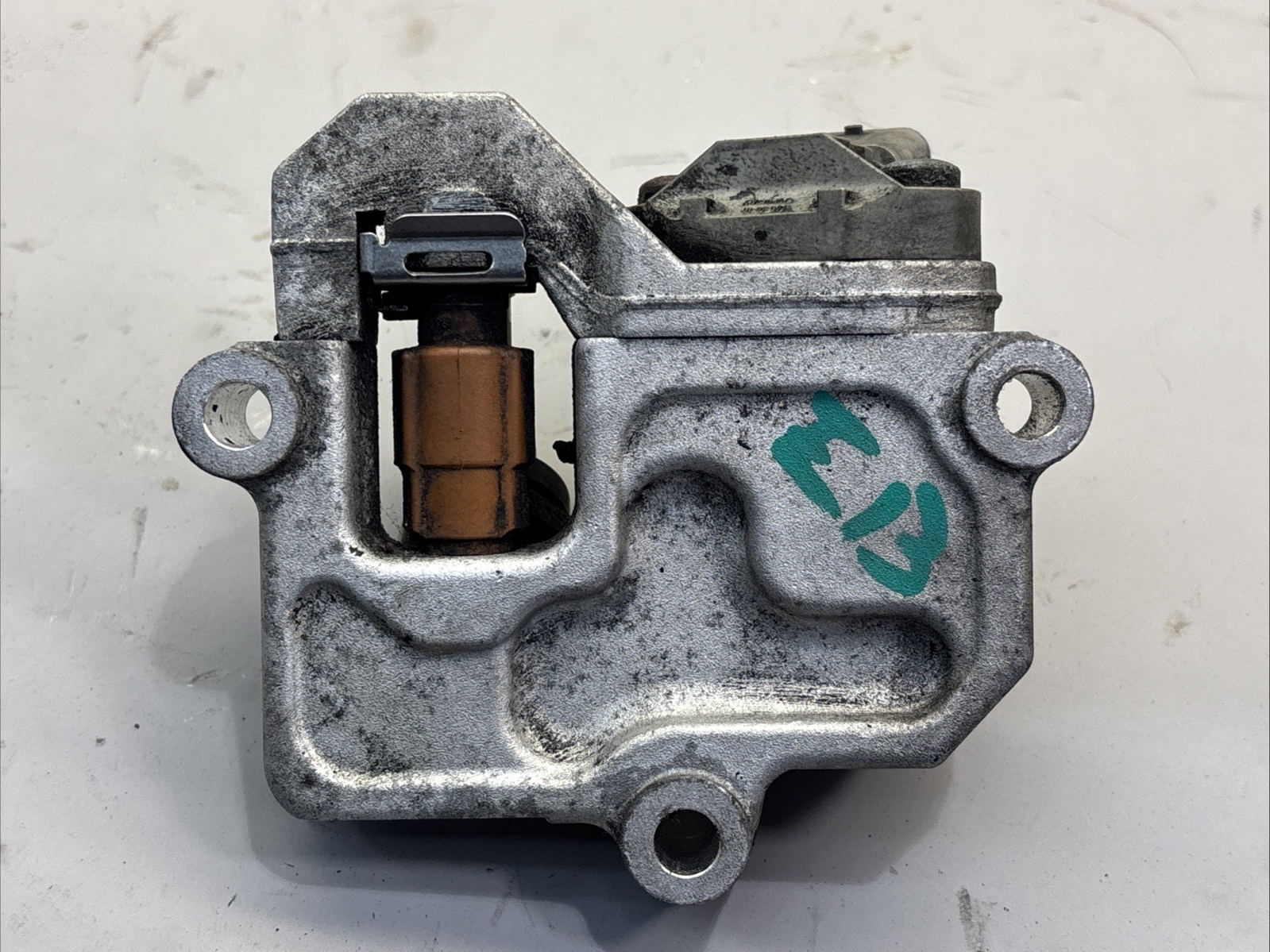 Genuine Bosch  DD15 Fuel Doser Valve EA4720700555 A4720700555