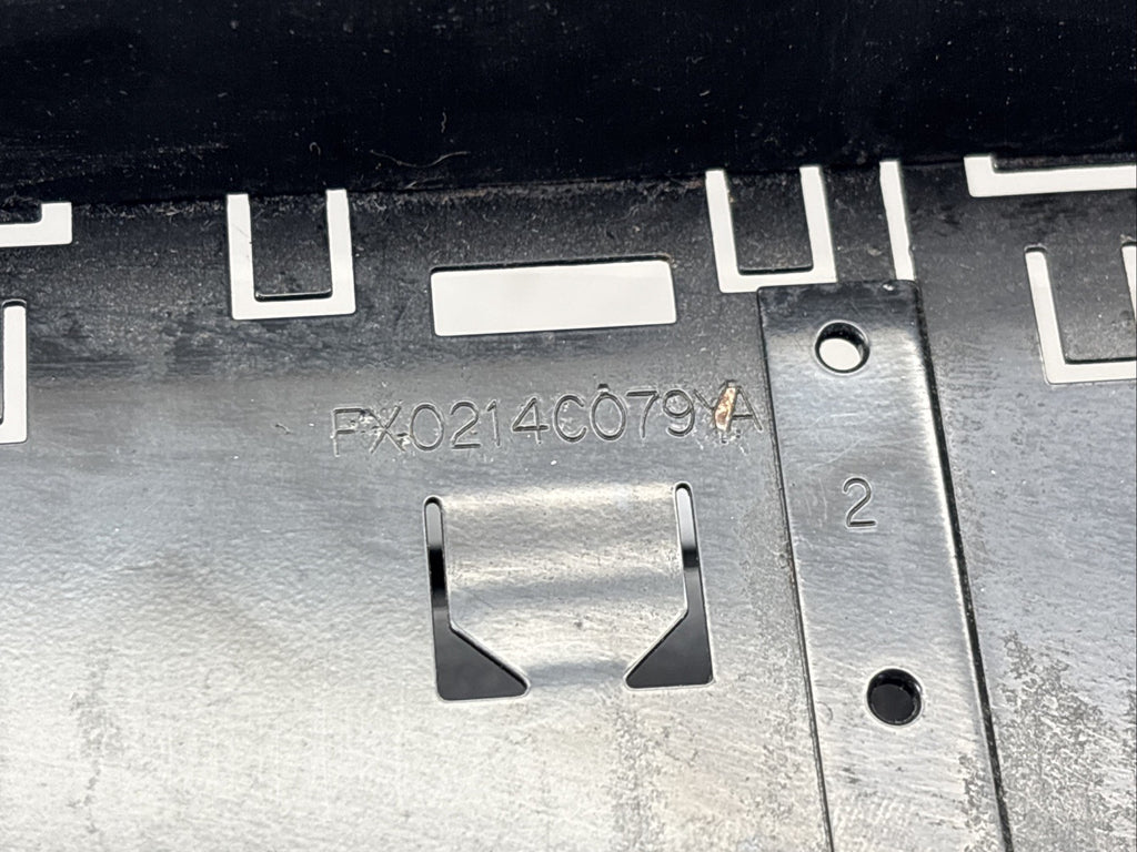 FREIGHTLINER CASCADIA DASH RADIO HOUSING 22-61933-000