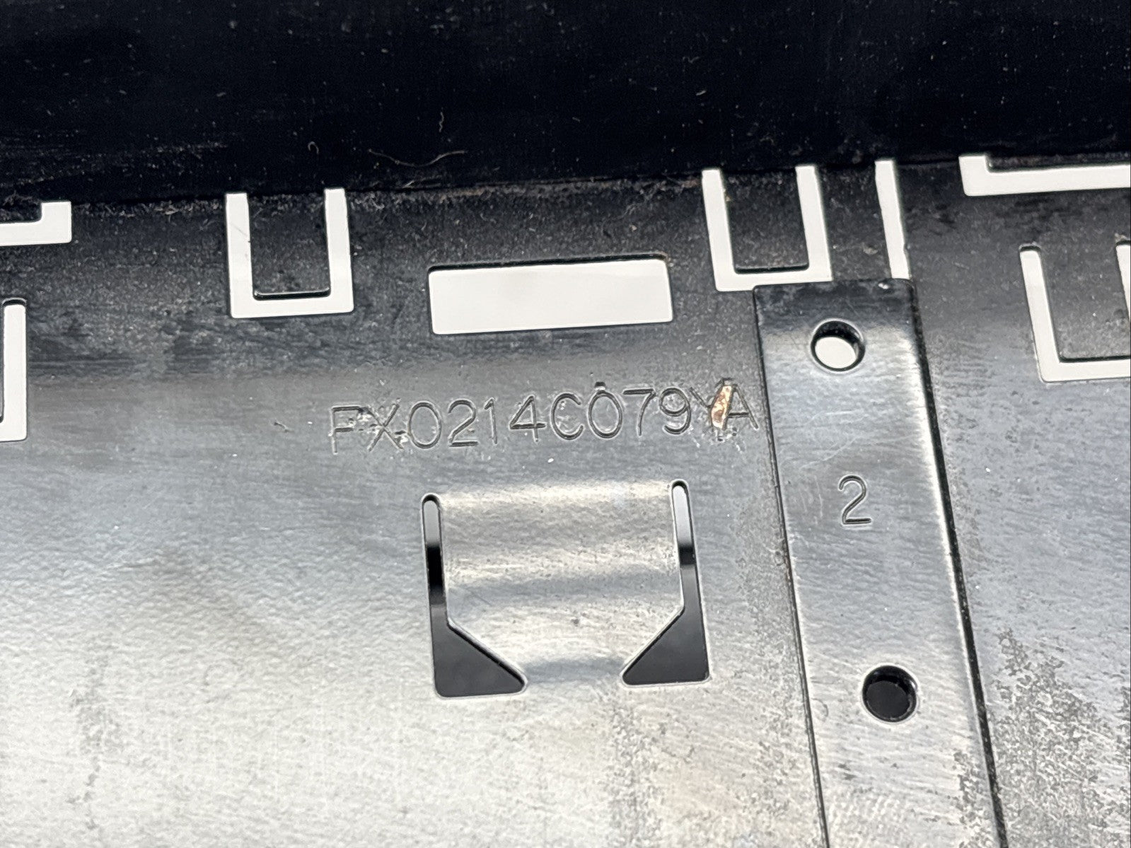 FREIGHTLINER CASCADIA DASH RADIO HOUSING 22-61933-000