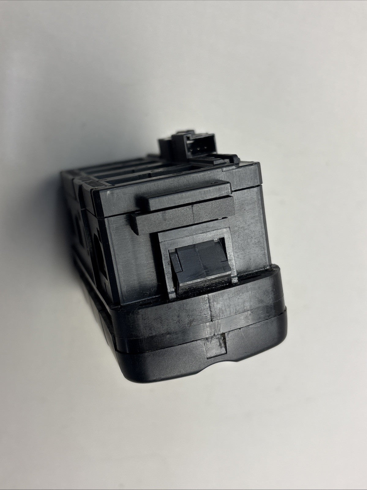 Freightliner A06-60973-000 Switch Module W/ Engine Brake 3320.9101