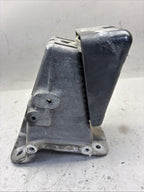L85-6130A KENWORTH T680 HOOD BRACKET 3771170