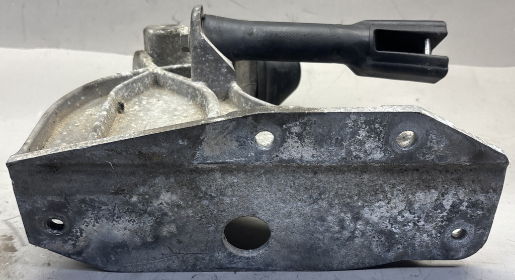 GENUINE FREIGHTLINER A17-21589-000 LEFT HAND HOOD SUPPORT NEW OEM