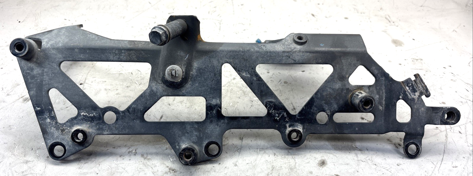 2019 Kenworth T880 Paccar Bracket OEM 2140903