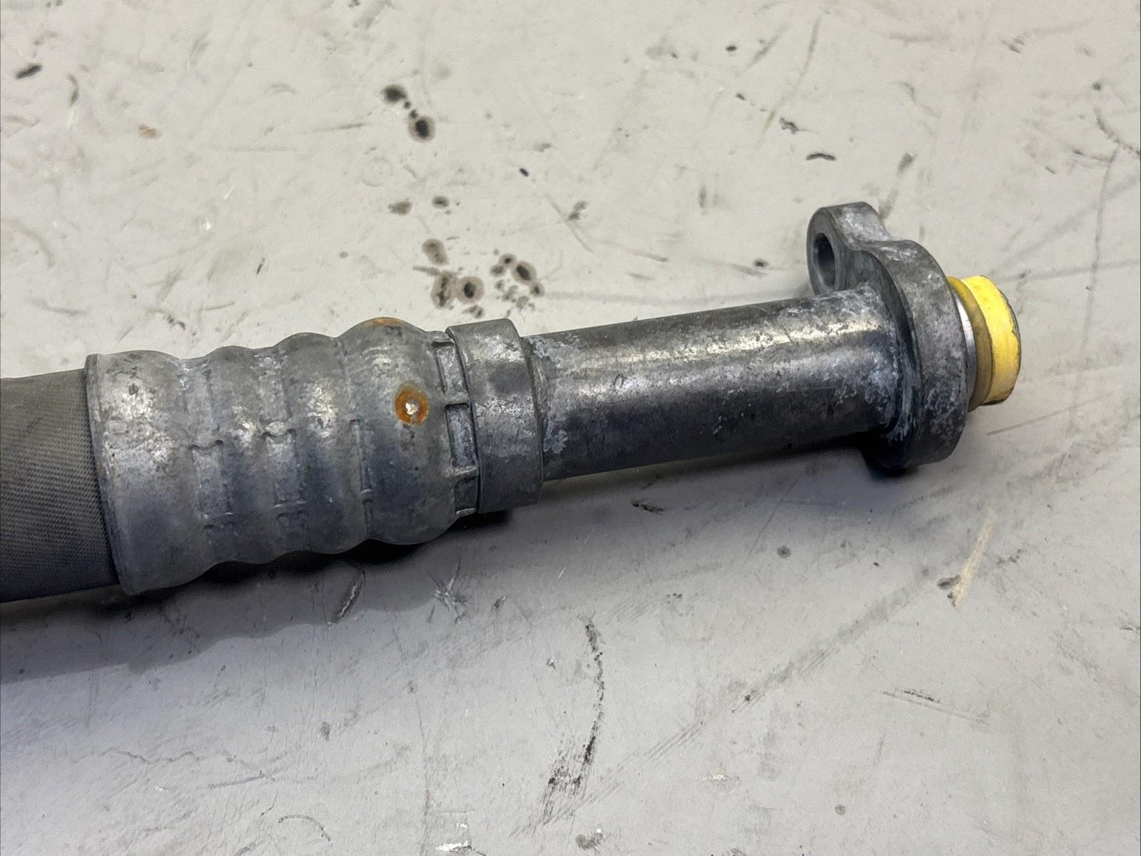 Genuine Volvo Truck Heater Bunk Supply Pipe - PN 35355L / 22503805