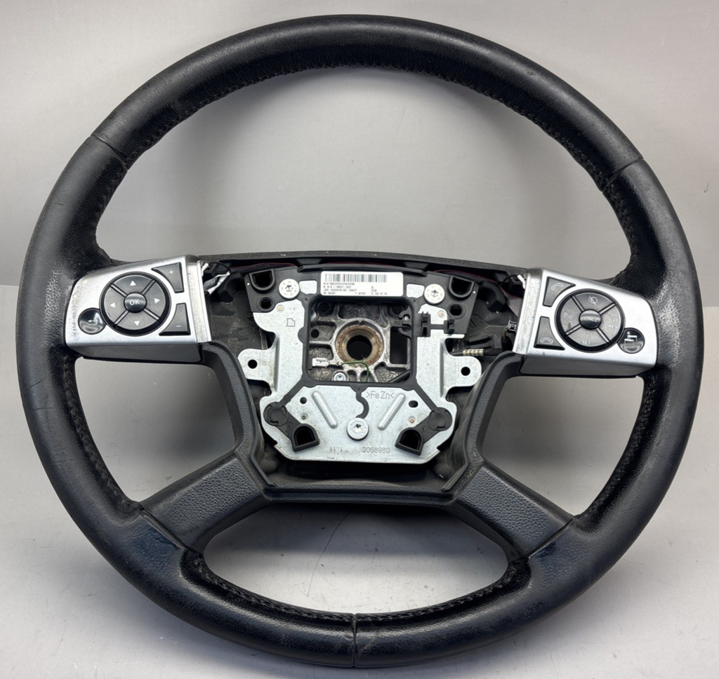 FREIGHTLINER CASCADIA STEERING WHEEL BLACK RUBBER