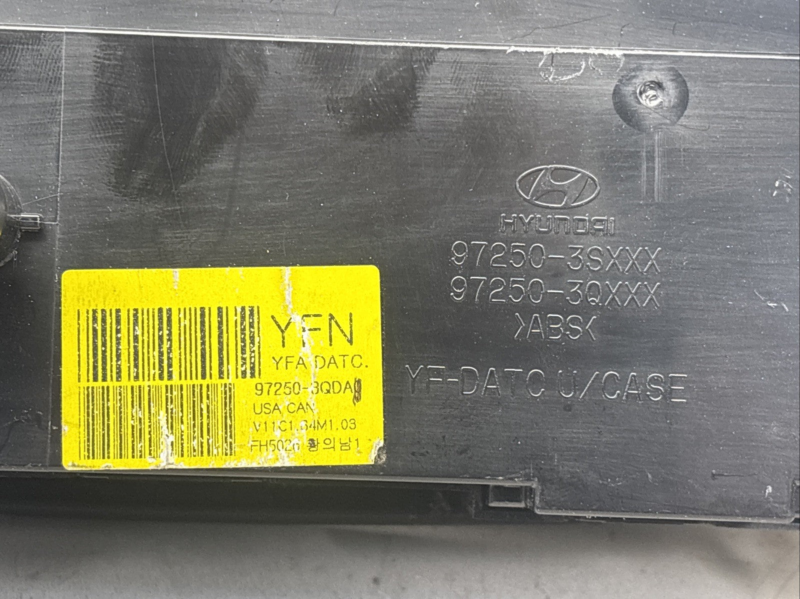 Hyundai Sonata AC Heater Climate Control Temp Unit Switch 97250-3QDA0 OEM