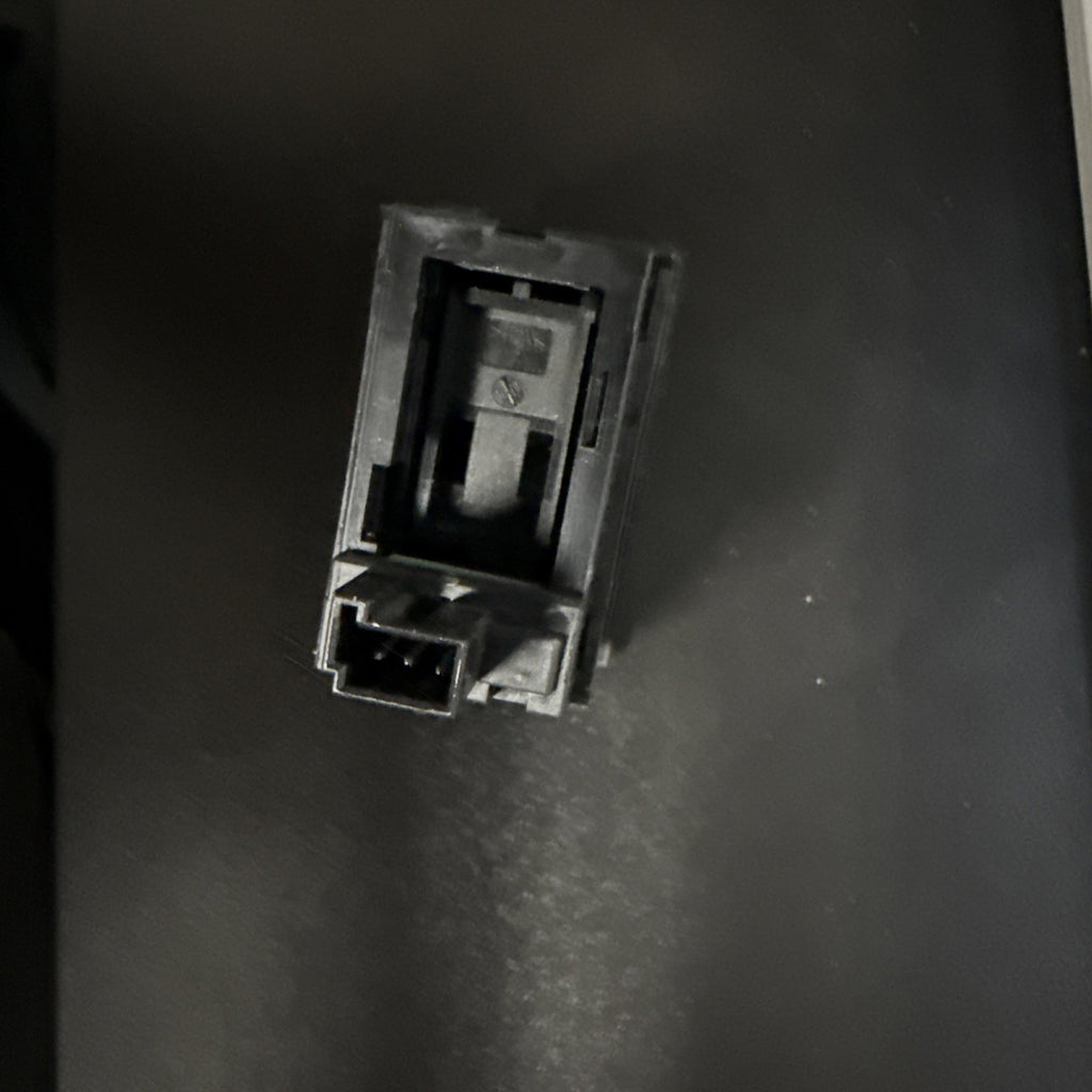 Freightliner  Sleeper  Dome Light Switch  A66-01975-000