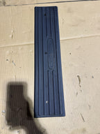 2018-24 FREIGHTLINER CASCADIA Right DOOR SILL PLATE PANEL COVER 18-69143-000 OEM