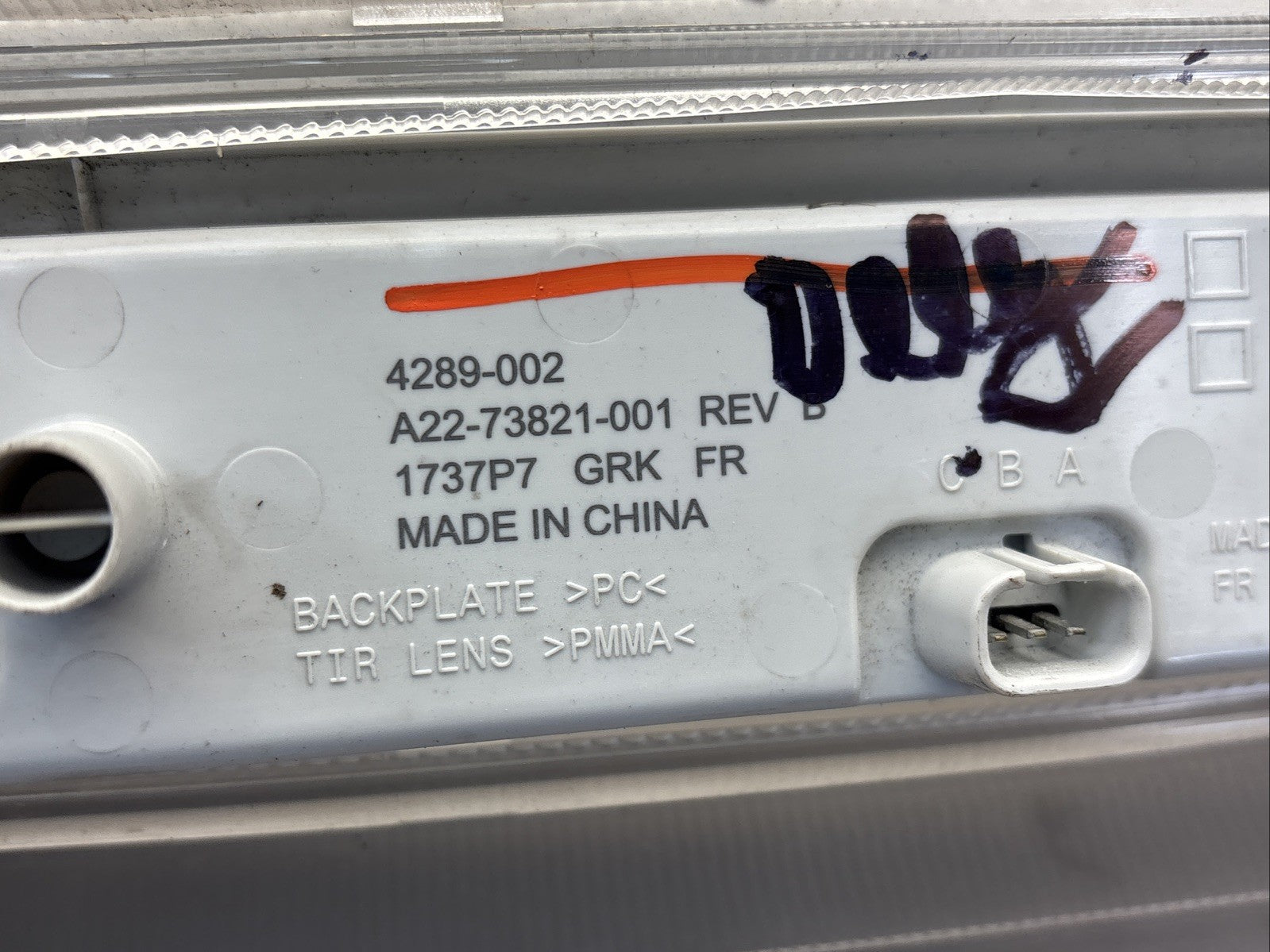 Freightliner Dome, Ambient Sleeper Light Right Hand Side A22-73821-001