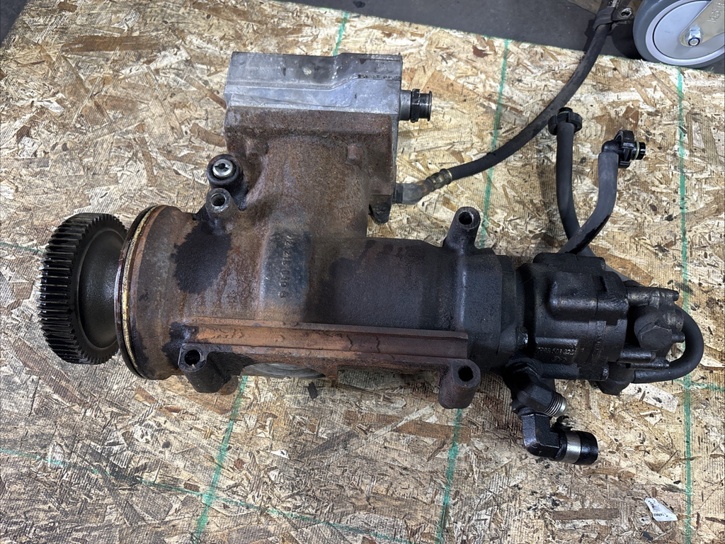 2019 Paccar MX13 WABCO Air Compressor 912 218 010 OEM