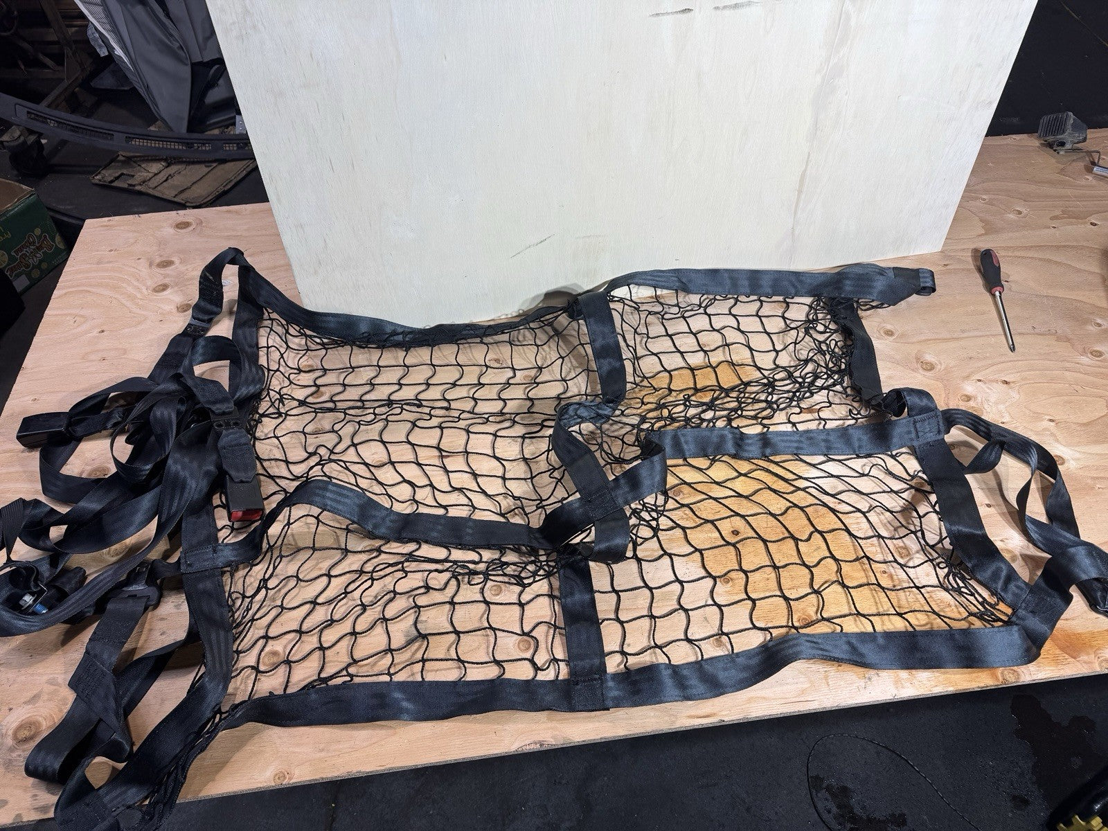 2021 KENWORTH U84-1087-671 CARGO-NET REAR BUNK