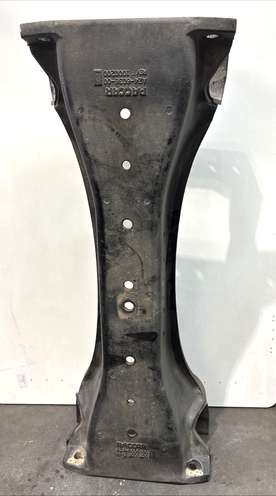 Kenworth, Peterbilt, Paccar Crossmember A24-6036-00 #2 , #3 , #7