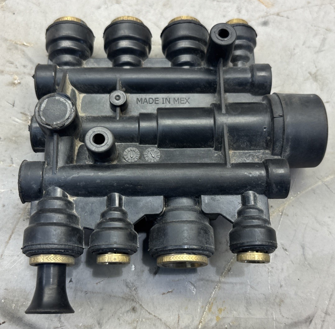 Genuine OEM Volvo 24112715 Air  Manifold