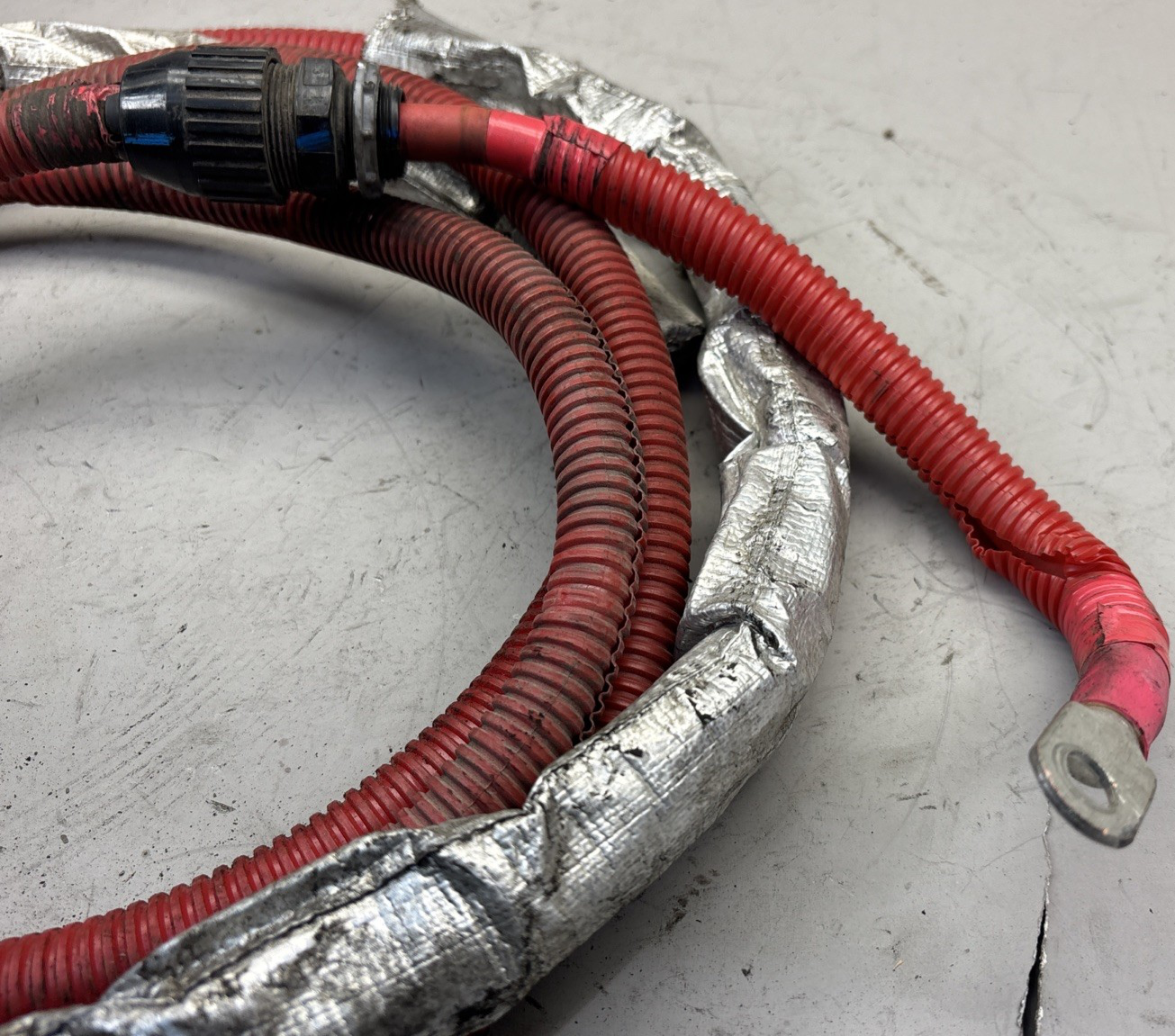 FREIGHTLINER A66-03762-197 - Power Inverter Harness Wiring - Red