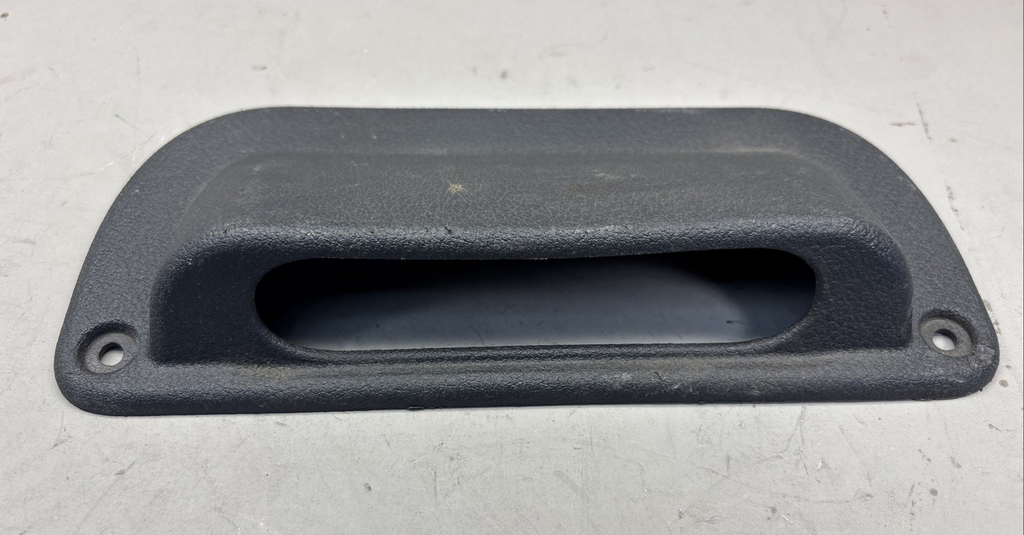 2018-2024 FREIGHTLINER CASCADIA FRONT LEFT B PILLAR BAG HANDLE 18-60163-000 OEM