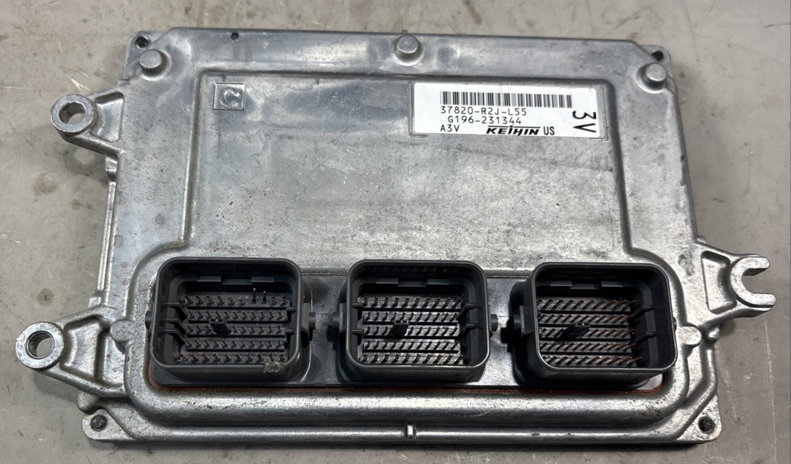 2015 Honda Civic Engine Computer Control Module ECU ECM 37820-R2J-L55 OEM