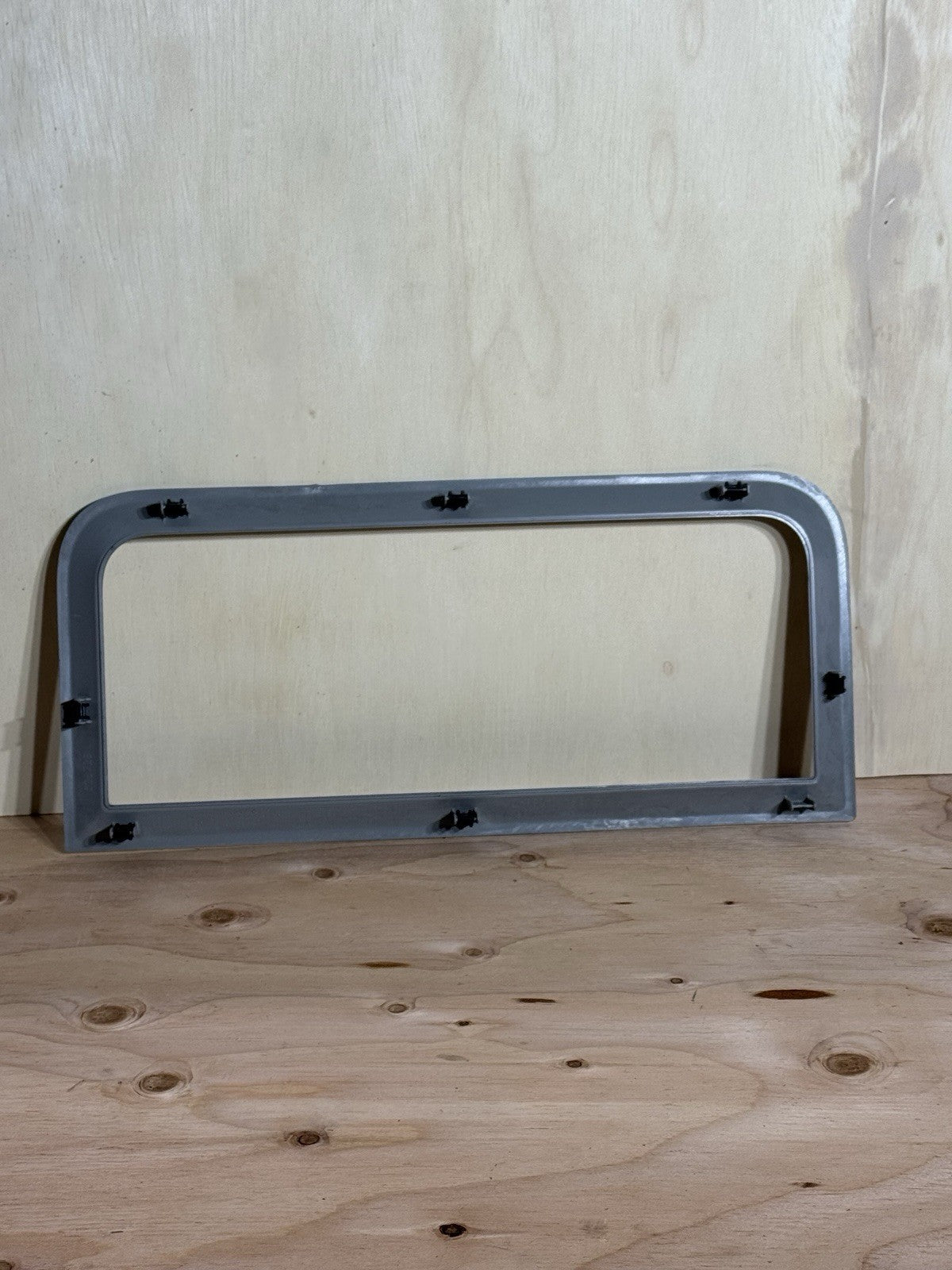 KENWORTH T680 SLEEPER HEATER CONTROL AREA TRIM PANEL  U22-1084-000