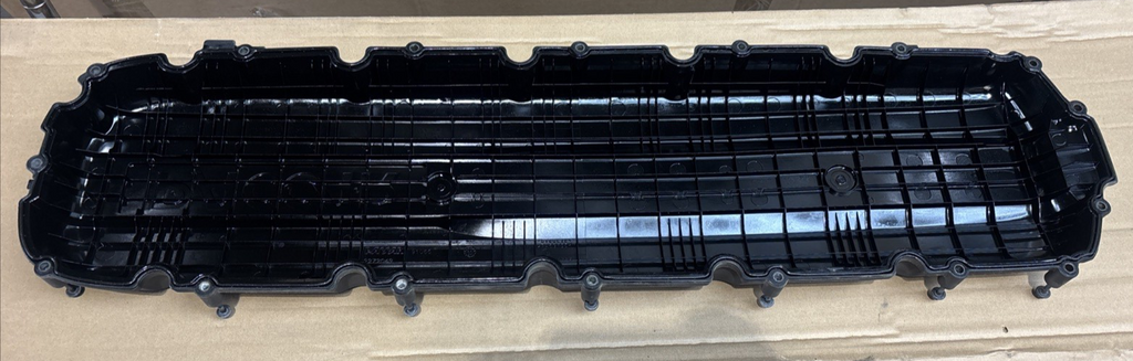 2272049 Genuine Paccar Engine Valve Cover