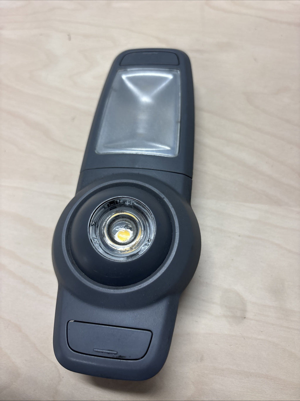 PETERBILT 567 LED DOME LIGHT PACCAR MODULAR RIGHT RH LAMP OEM