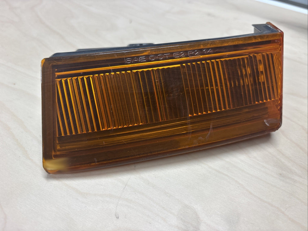 A06-90212-005 FREIGHTLINER TURN SIGNAL LAMP RH LED