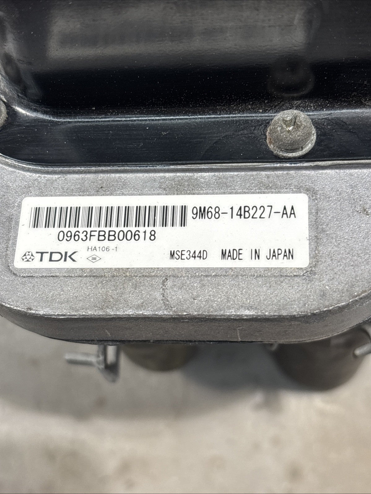 05-12 FORD ESCAPE HYBRID VOLTAGE CONVERTER MODULE 9M68-14B227-AA OEM