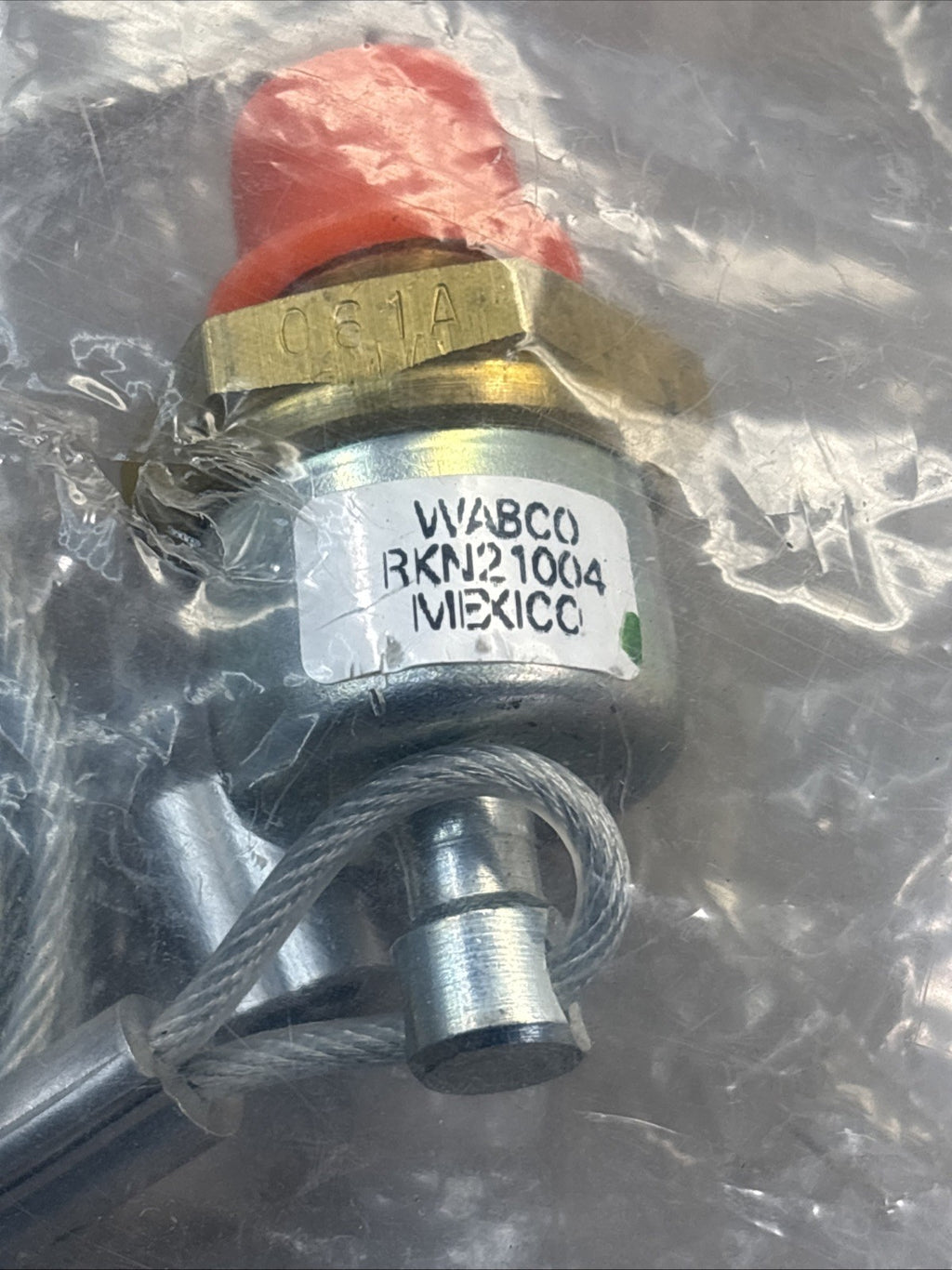 Meritor Wabco RKN21004  Air Tank Drain Valve