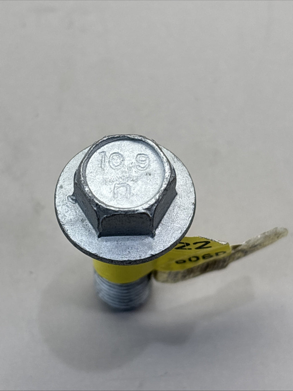 984816 Screw Flange for Volvo