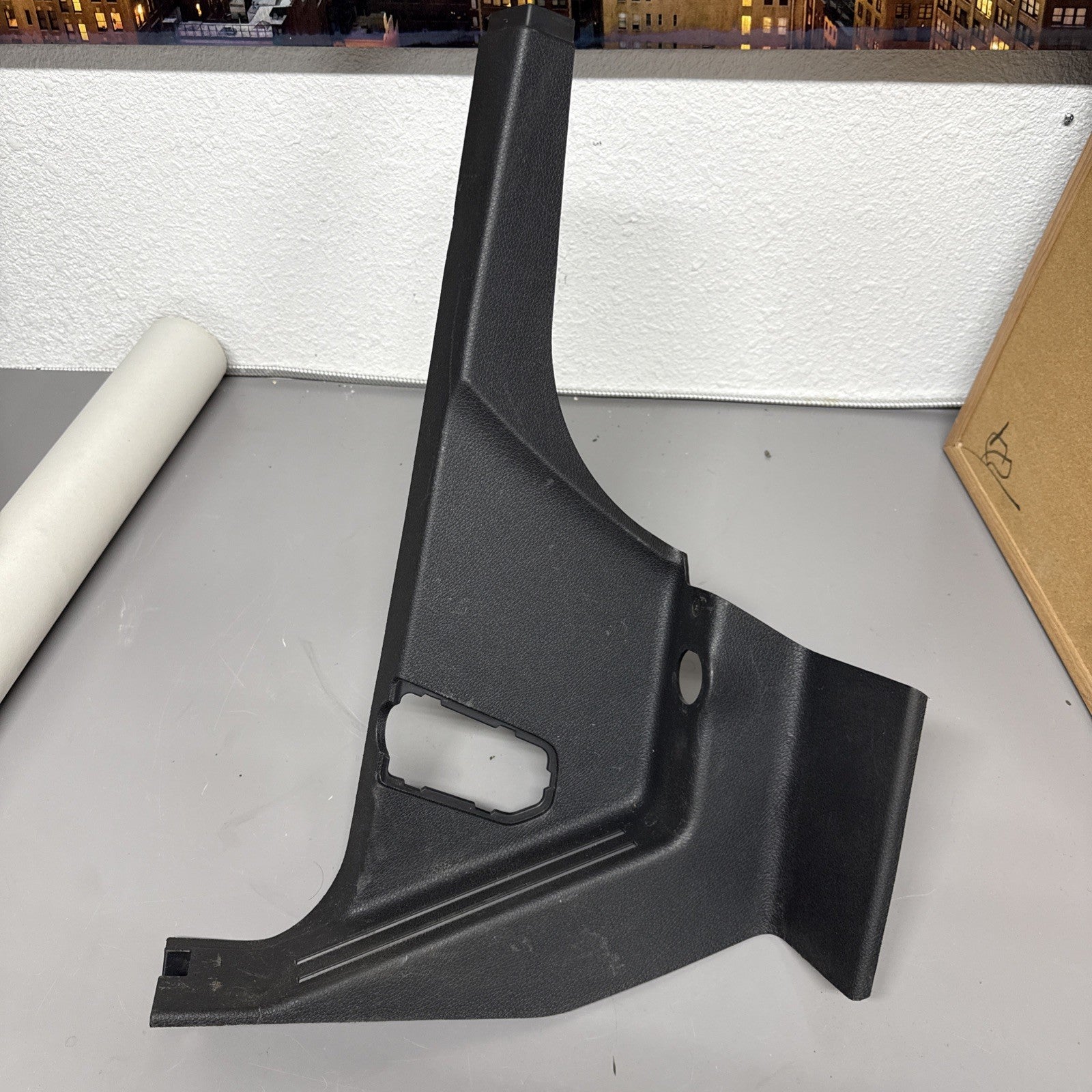A18-68717-002 Body A Pillar Left Side, Thermoplastic Olefin, for Freightliner