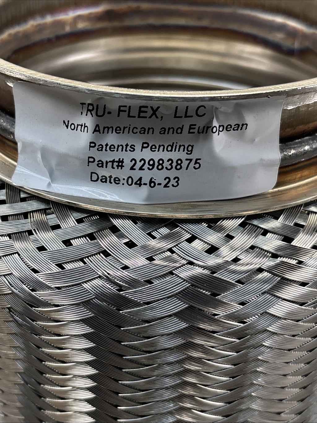OEM 22983875 GENUINE VOLVO EXHAUST PIPE