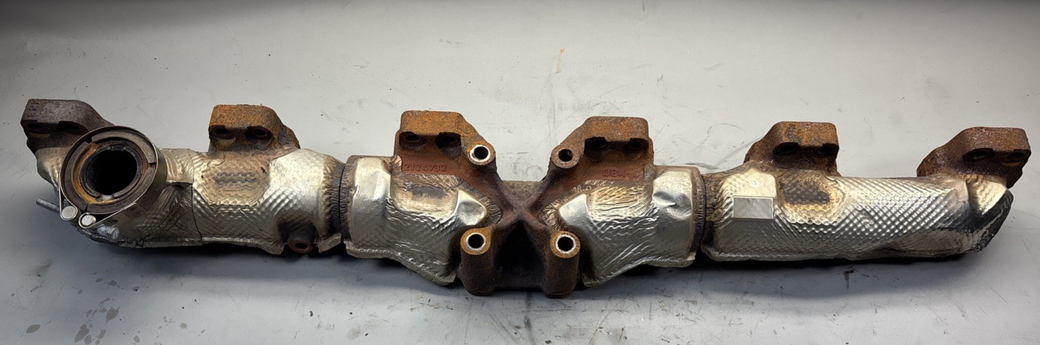 2019 Paccar MX13 Exhaust Manifold 2124732 (518-14667)