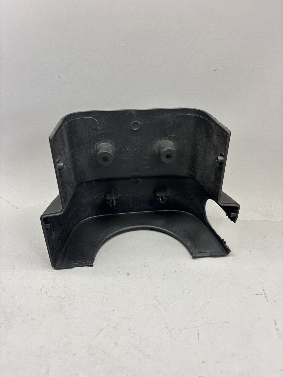 2019-2023 VOLVO VNL 760 FRONT DASH STEERING COLUMN COVER TRIM 82219172 OEM