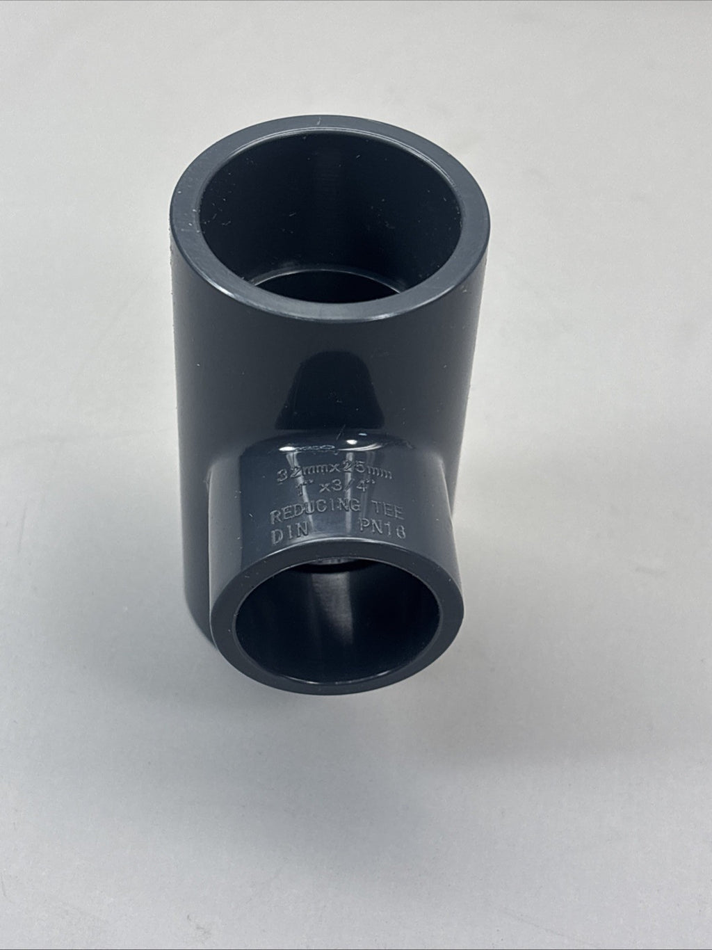 Box of 29 Era Pipe 1" x 3/4 PN 16 UPVC Reducing Tee Gray Slip 32mm x 25mm